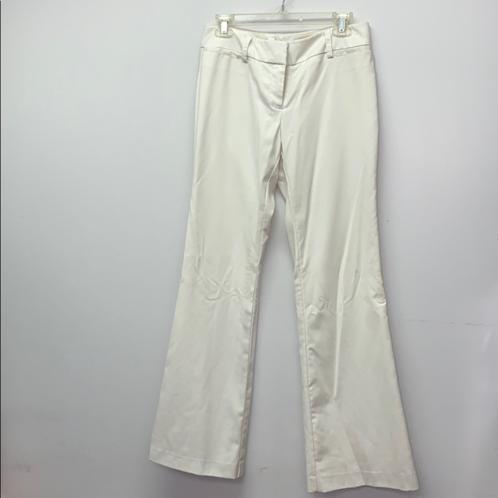 ☁️NY&Company☁️Mid-rise Bootcut 7th ave pant